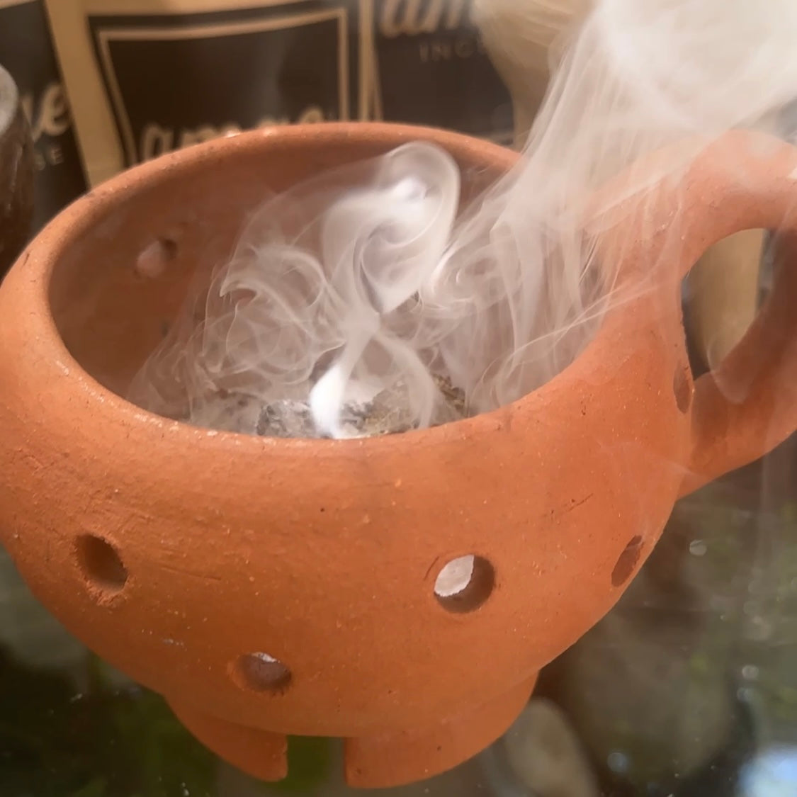 Amae Incense Original Resin, Essences & Herbal Mix "Purify Your Space" Blend, Forest fresh scent with Menthol cristals, Copal, Lemongrass & More.