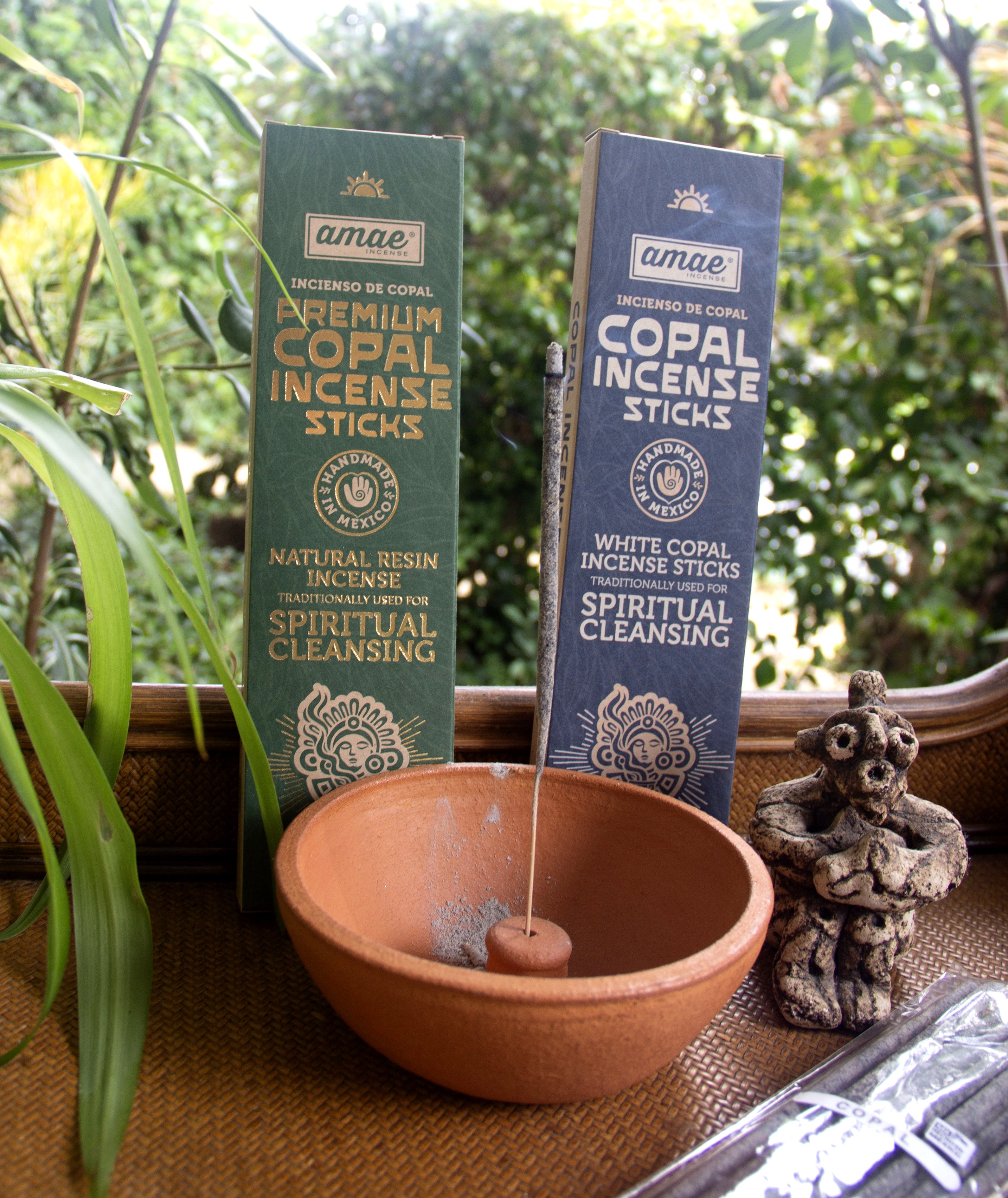 FREE Terracotta Natural-Clay Incense Stick Holder & Premium Mayan Copal Incense - Kit Set